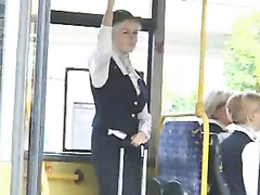 Die Amerikanische Teen wurde im Bus berührt #1