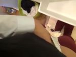 Eine asiatische Teenager dreht ganz alleine einen Video mit einem Orgasmus #3