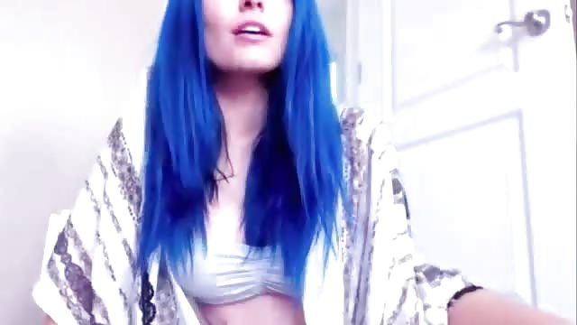 Engel mit blauem Haar möchte euch die Augen verbinden und euch herumkommandieren #4