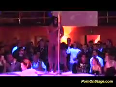 Porno auf der Bühne stripper gefickt auf der Party in dem Bar #10