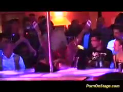 Porno auf der Bühne stripper gefickt auf der Party in dem Bar #9