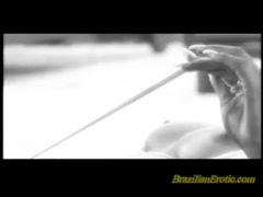 Braziliane erotische Spiele sexy Mädchen Saugen zum abspritzen #8