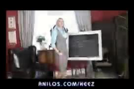Vollbusige Büro-Mutter, die geile Amber Jayne hat einen harten Orgasmus #1
