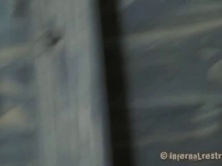 Lüstige Brunette liebt es, Schmerz und Vergnügen zu mischen damit viel intensiver, wird ihre Orgasmen #14