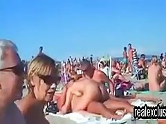 Geiler Swinger-Sex auf einem FKK-Strand #6