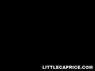 Little Caprice kriegt bei einer Orgie eine Ladung Sperma auf ihre Brüste #10