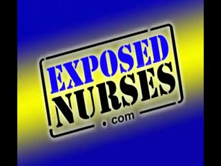 Notgeile Krankenschwester masturbiert auf einem gynäkologischen Untersuchungsstuhl #1