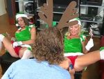 Einige Weihnacht Elfen lassen sich die Muschi mit Vibrator ficken #7