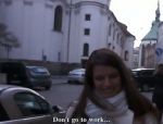 Ein Mädchen auf der Straße bekommt Geld für Sex #4