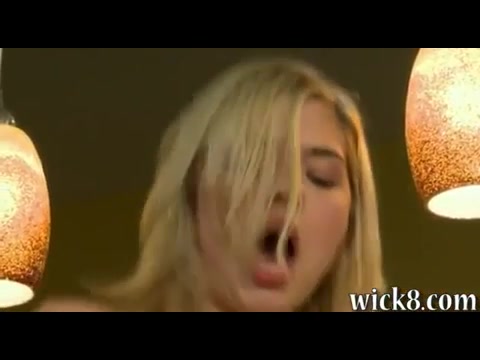 Lia Lor und ihre kleinen Titten machen einen Oral und dann fickt sie #18