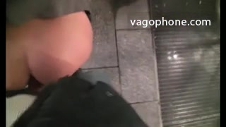 Berlin Besucherin will Sex im U Bahn Eingang #15