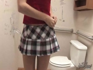 Chastity Lynn hat im Badezimmer heißen Spaß #8